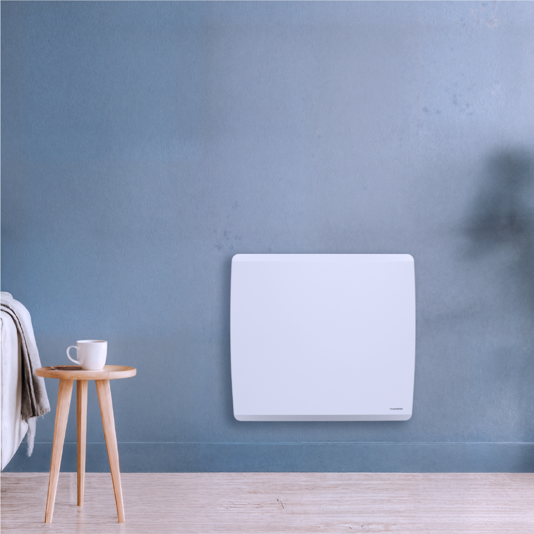 Radiateur MOLY de 1500W de la marque Thomson dans une image d'ambiance 